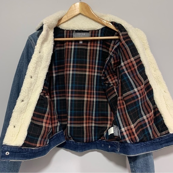 TORRID Denim Trucker Sherpa Jacket Size 00 - Picture 15 of 16